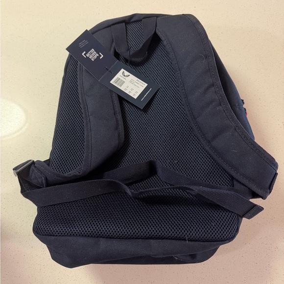 Oracle Red Bull Racing Backpack - Picture 4 of 5